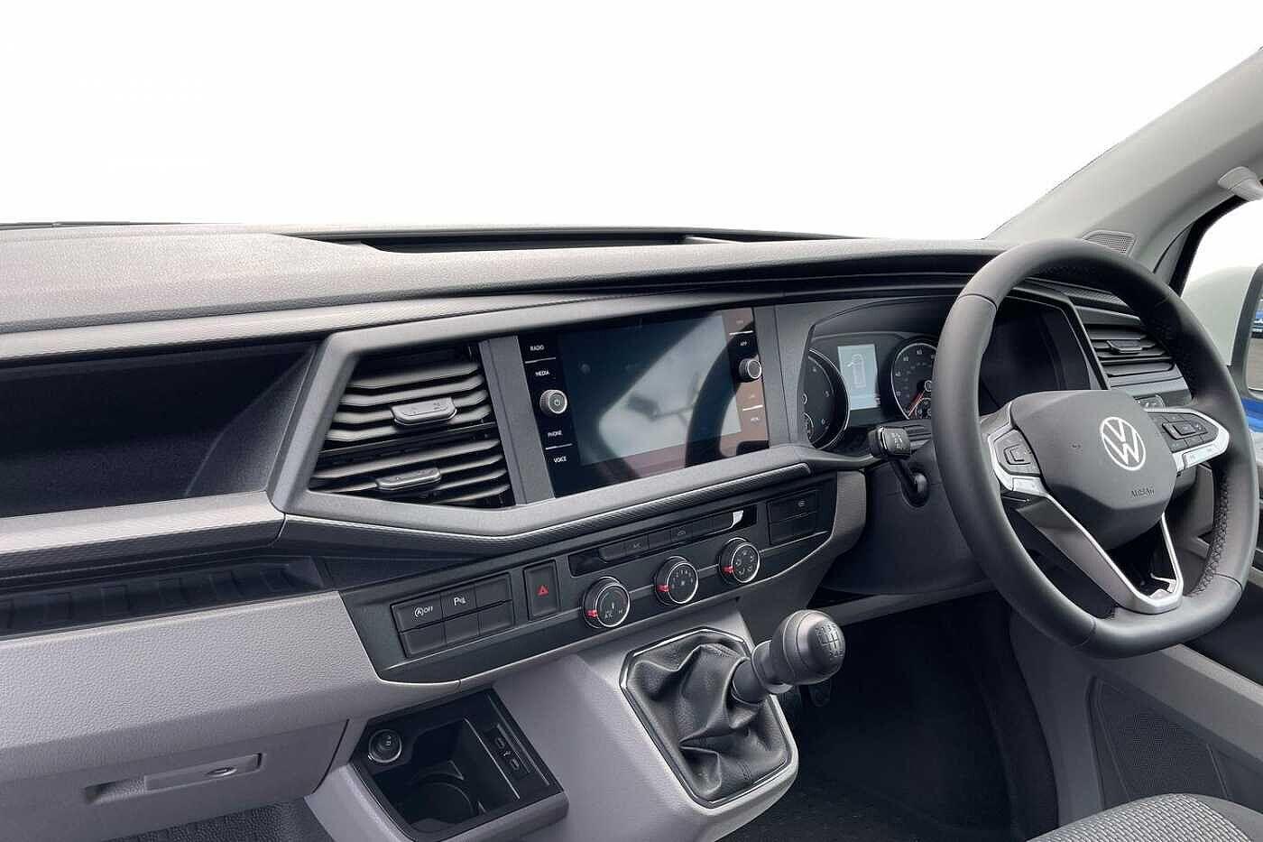 Used Volkswagen Transporter 2024 for sale - 76526965: Photo 2