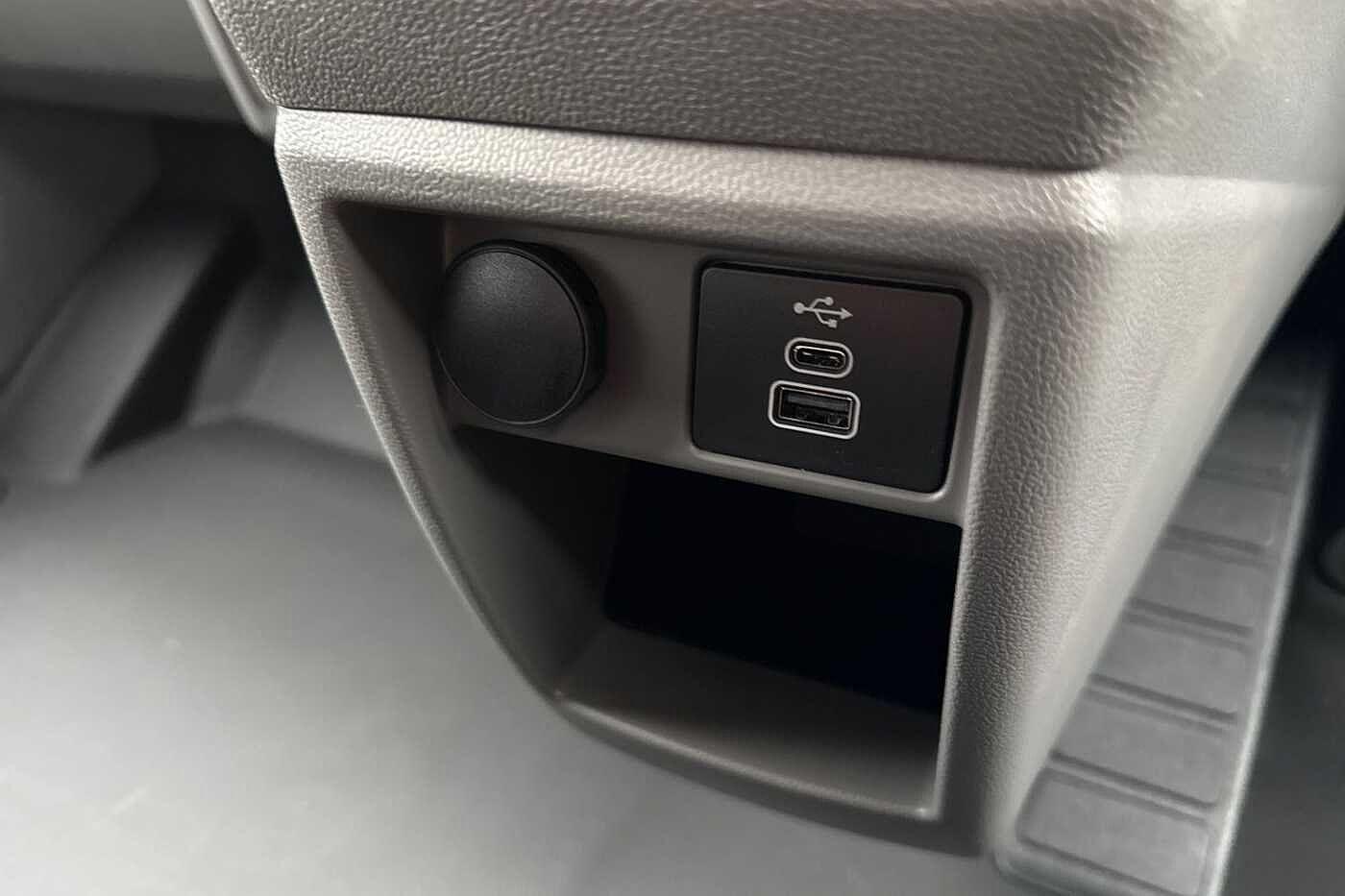 Used Volkswagen Transporter 2025 for sale - 77313061: Photo 32