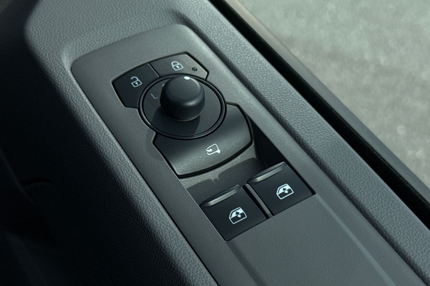 Used Volkswagen Transporter 2025 for sale - 77834906: Photo 37