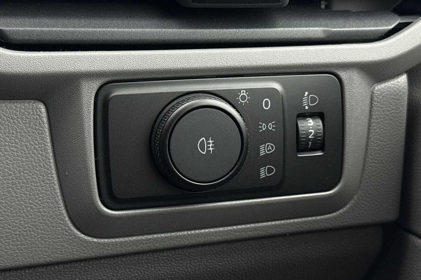 Used Volkswagen Transporter 2025 for sale - 76495168: Photo 37