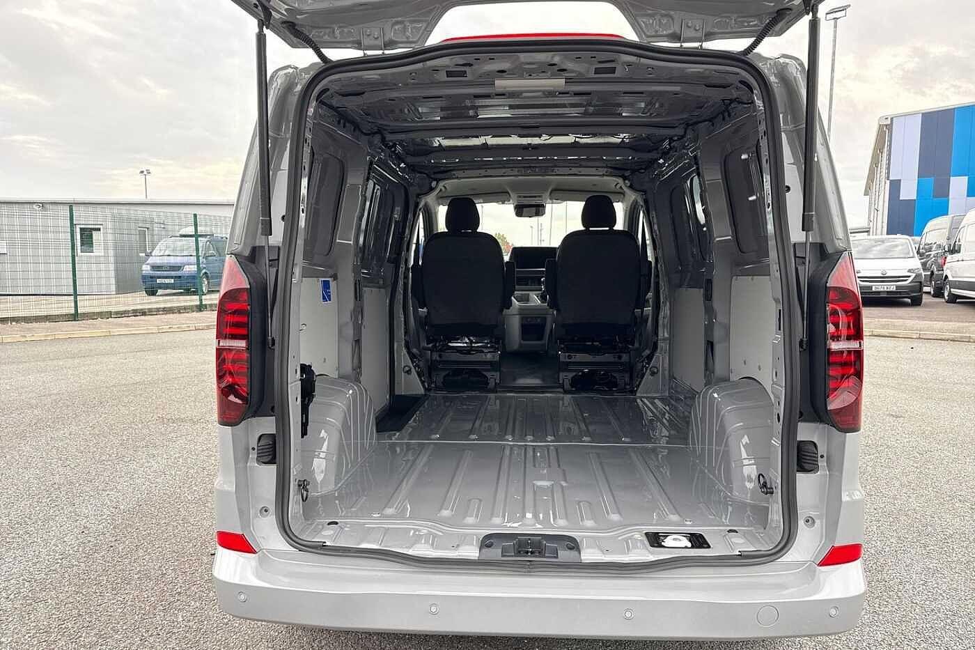 Used Volkswagen Transporter 2025 for sale - 76495168: Photo 9