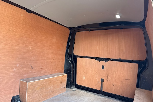 Used Volkswagen Transporter 2024 for sale - 76047271: Photo 18