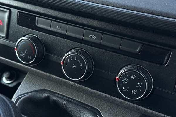 Used Volkswagen Transporter 2024 for sale - 76047271: Photo 21