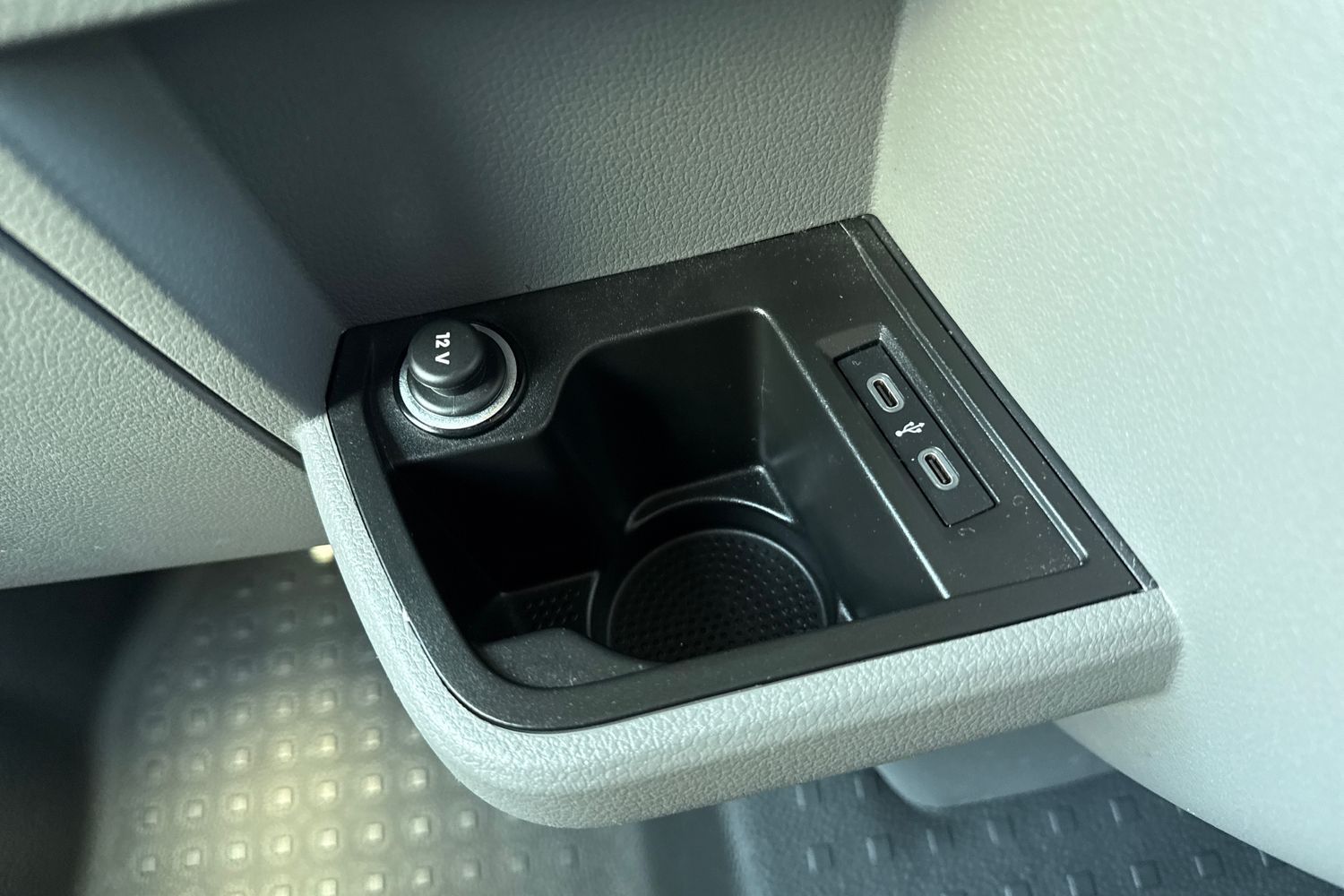 Used Volkswagen Transporter 2024 for sale - 76047271: Photo 41