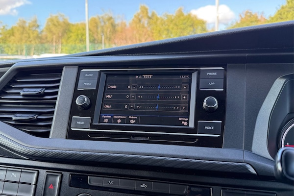 Used Volkswagen Transporter 2024 for sale - 76047271: Photo 48