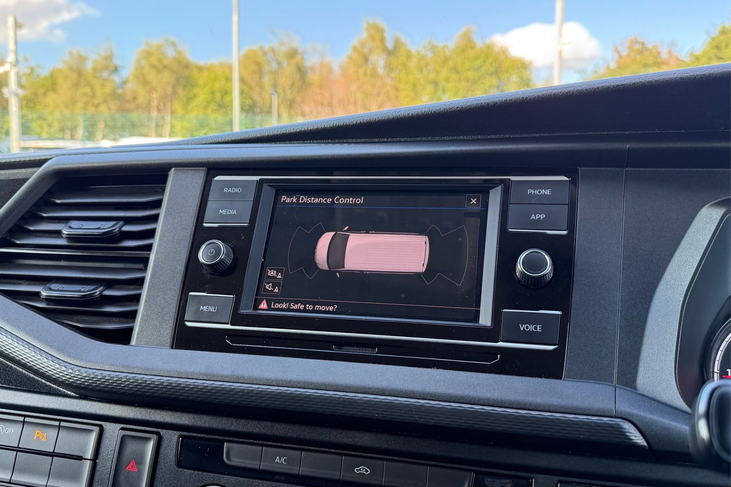 Used Volkswagen Transporter 2024 for sale - 76047271: Photo 50