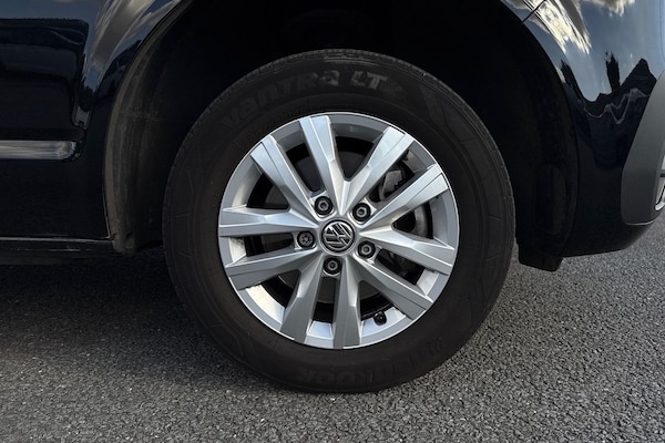 Used Volkswagen Transporter 2024 for sale - 76047271: Photo 9
