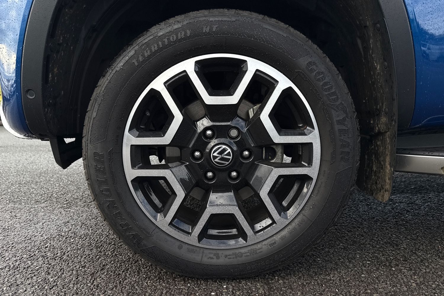 Used Volkswagen Amarok 2024 for sale - 77000800: Photo 13