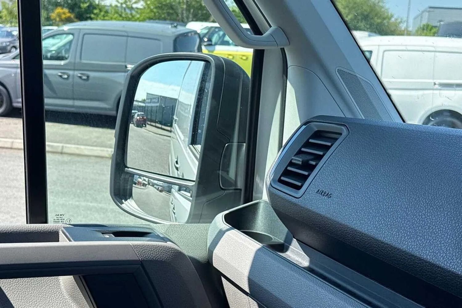 Used Volkswagen Crafter 2025 for sale - 77138844: Photo 41