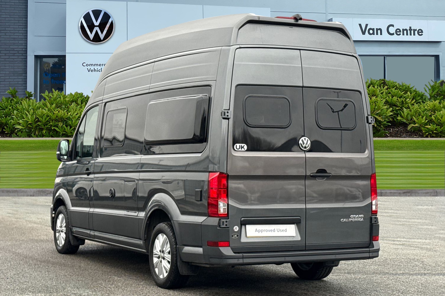 Used Volkswagen California 2024 for sale - 77516944: Photo 2