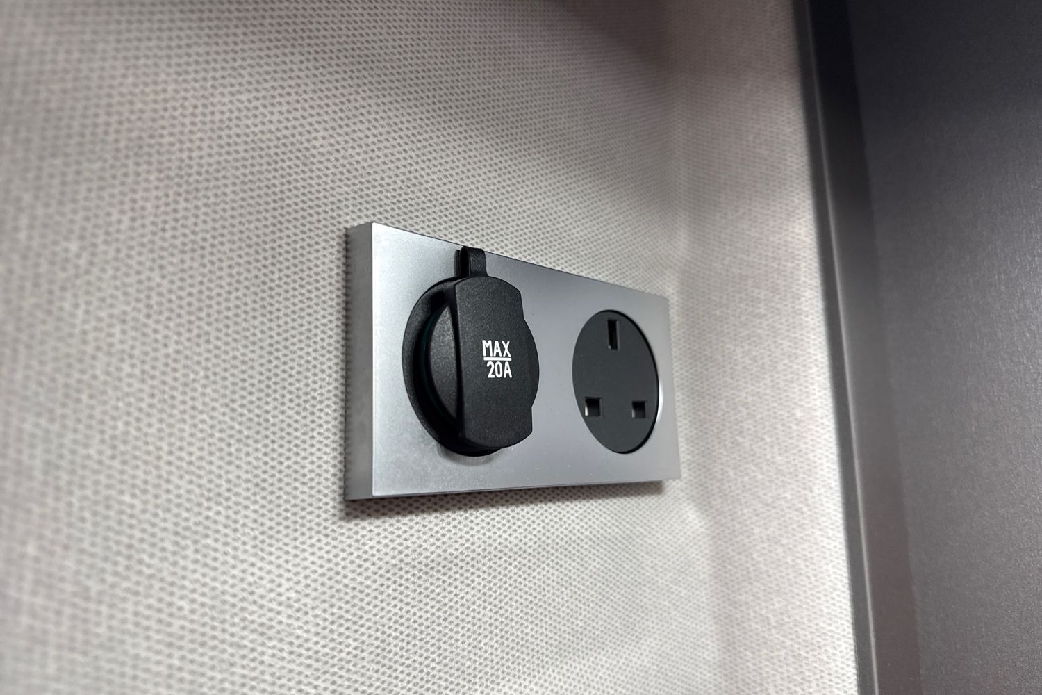 Used Volkswagen California 2024 for sale - 77516944: Photo 35