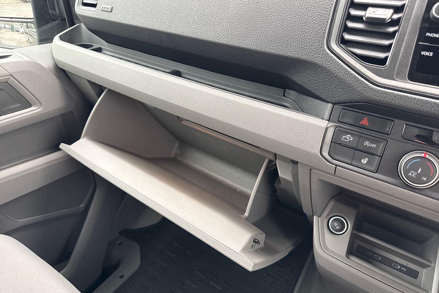 Used Volkswagen California 2024 for sale - 77516944: Photo 47