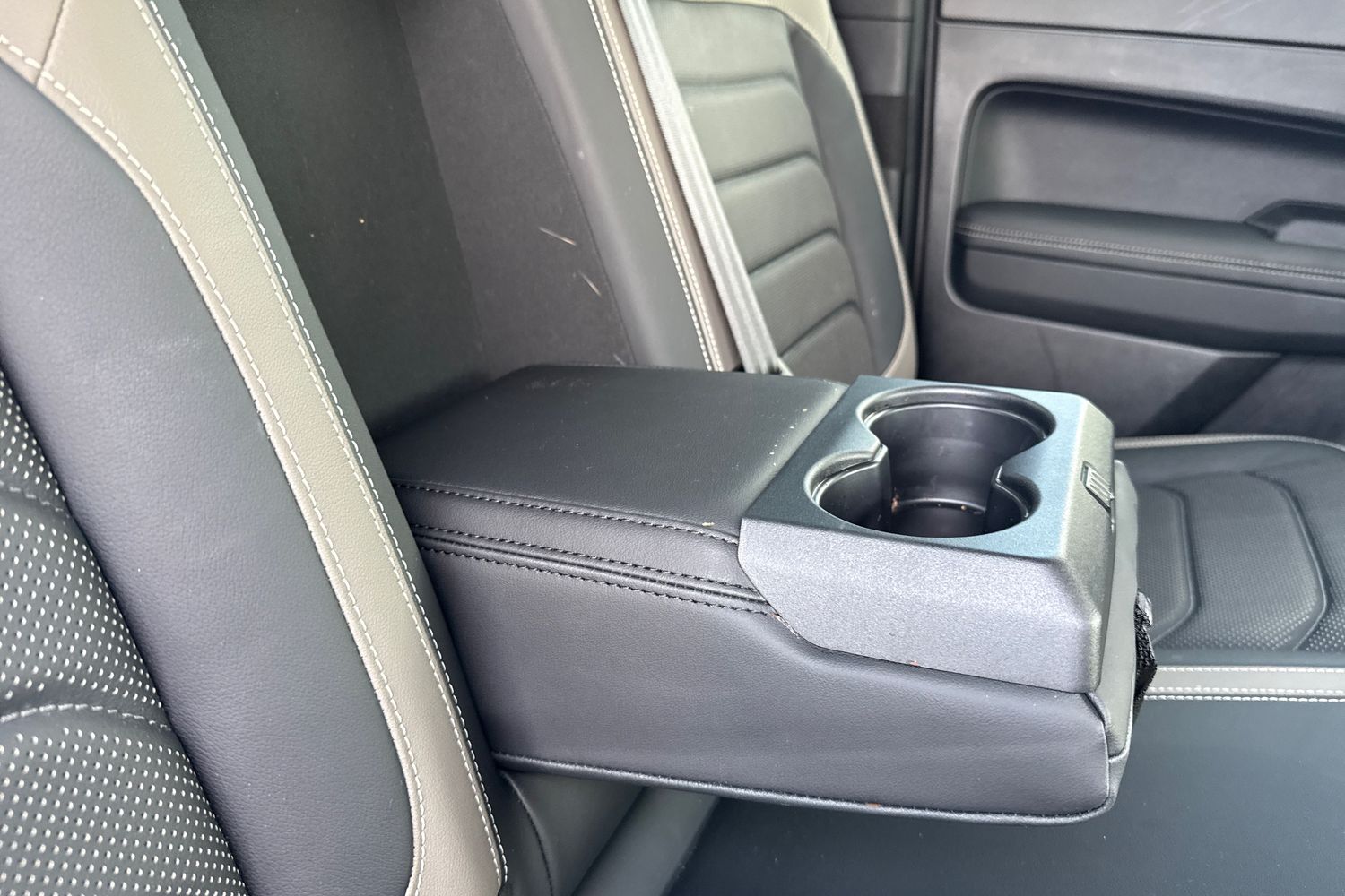 Used Volkswagen Amarok 2024 for sale - 76128472: Photo 33