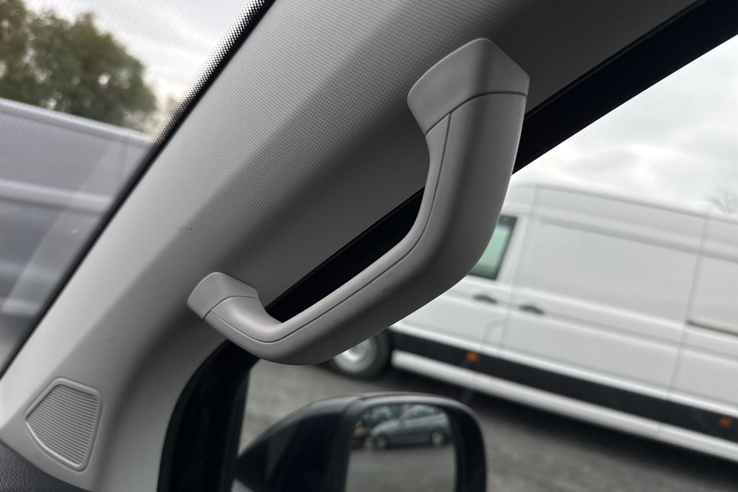 Used Volkswagen Transporter 2024 for sale - 77037326: Photo 35