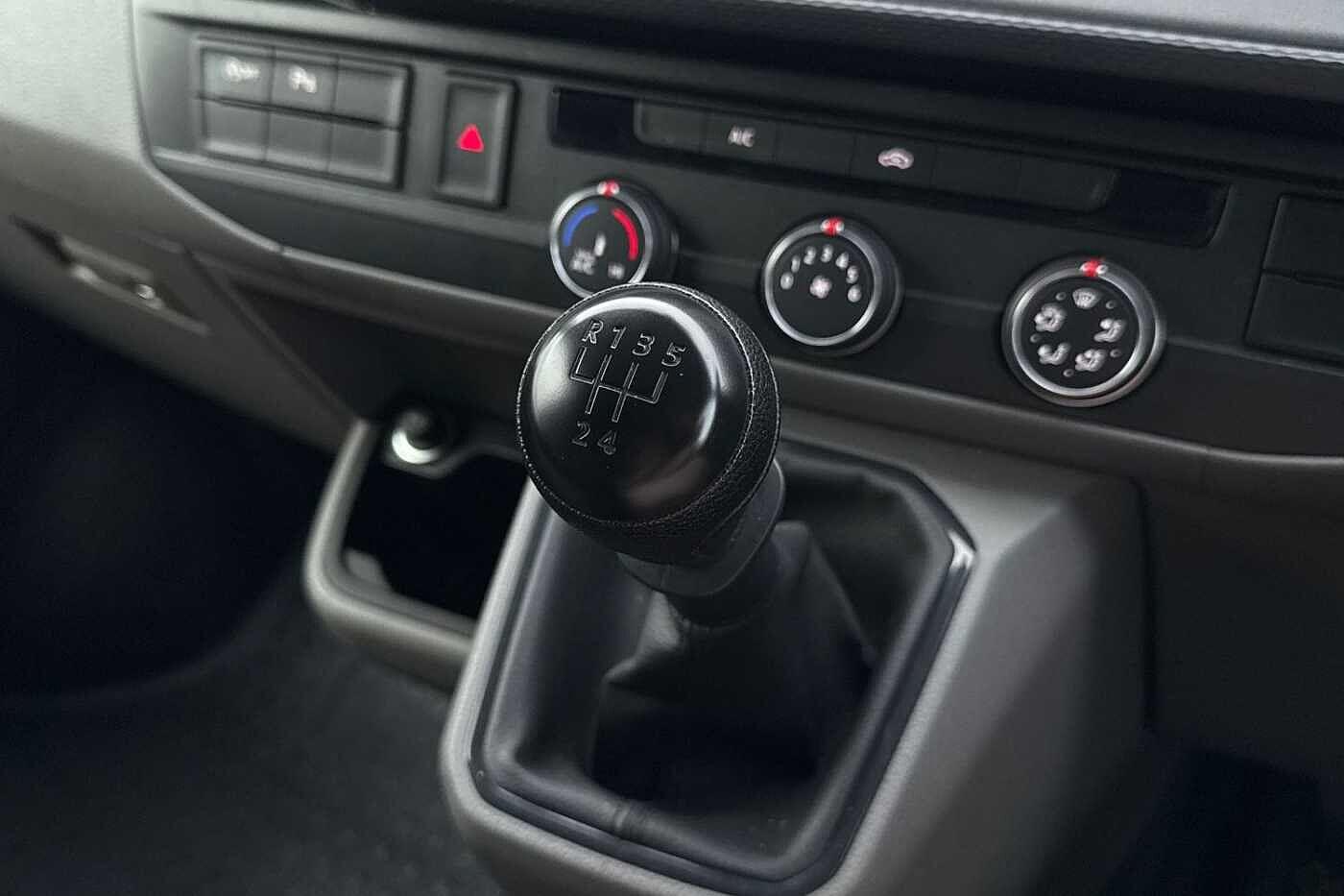 Used Volkswagen Transporter 2024 for sale - 76629988: Photo 19