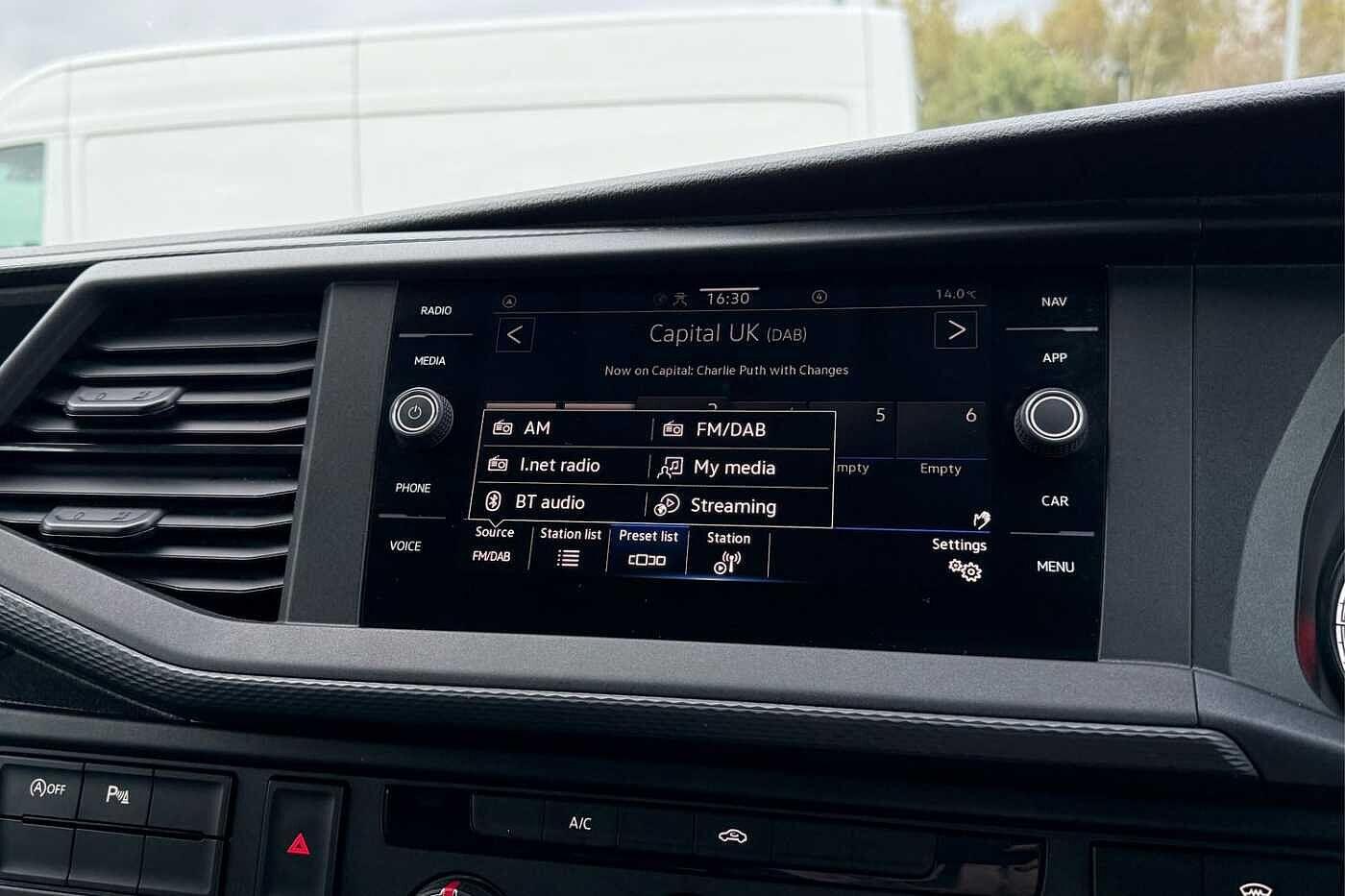 Used Volkswagen Transporter 2024 for sale - 76629988: Photo 47