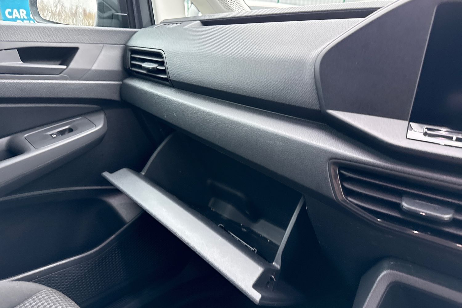 Used Volkswagen Caddy 2025 for sale - 77516936: Photo 32