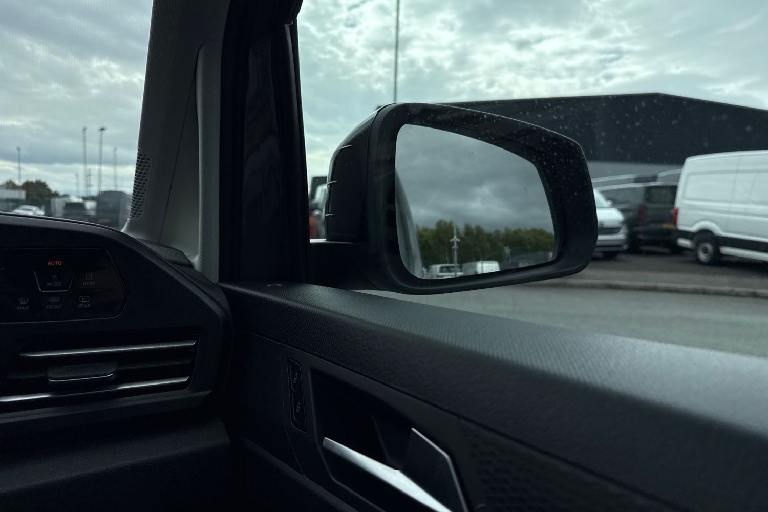 Used Volkswagen Caddy Maxi 2024 for sale - 76047302: Photo 21