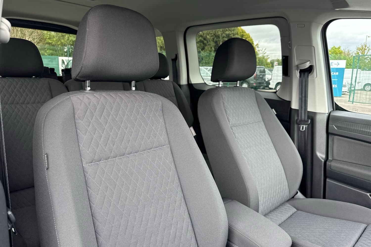 Used Volkswagen Caddy Maxi 2024 for sale - 76047302: Photo 24