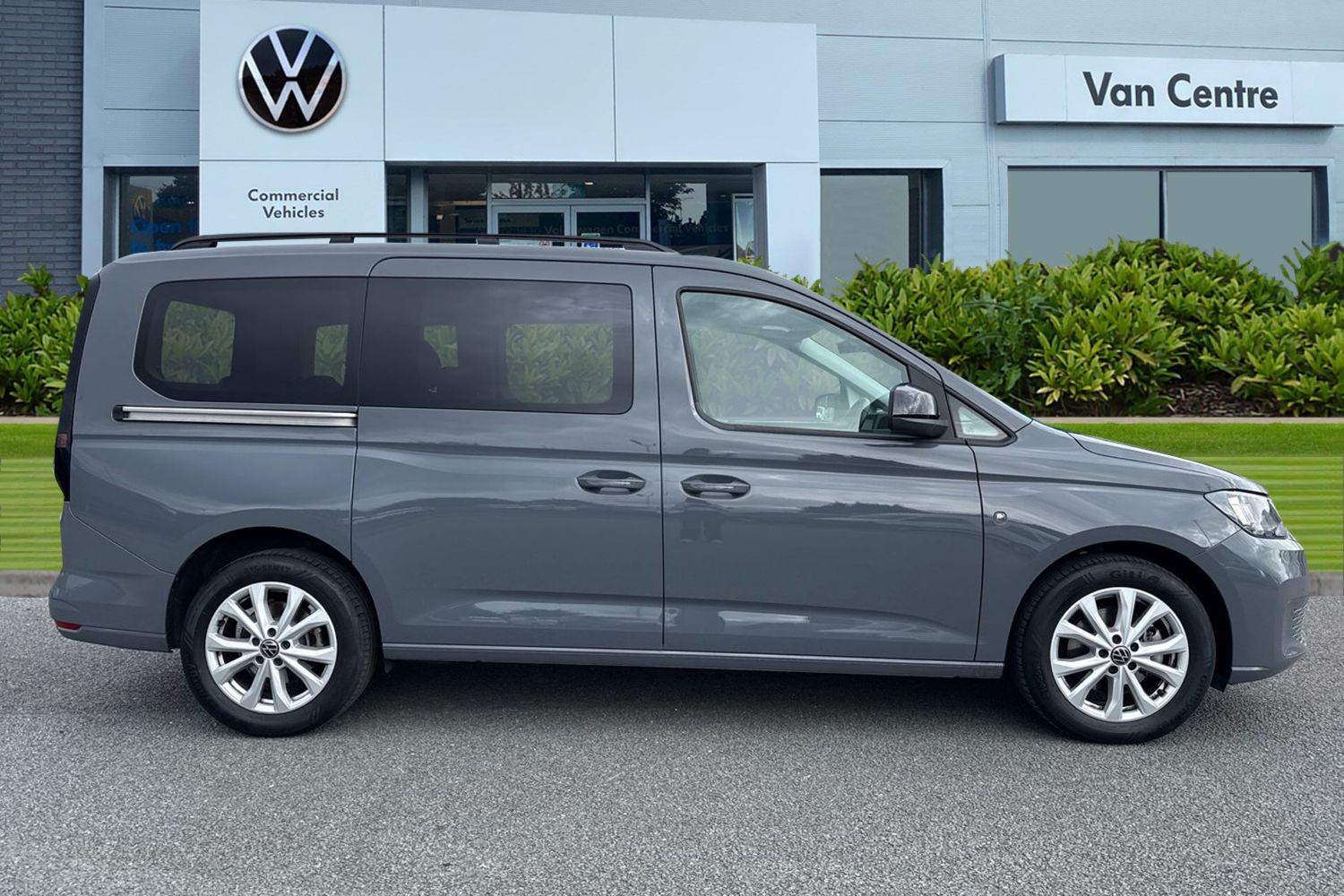 Used Volkswagen Caddy Maxi 2024 for sale - 76047302: Photo 3