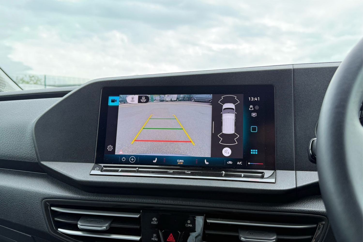 Used Volkswagen Caddy Maxi 2024 for sale - 76047302: Photo 47