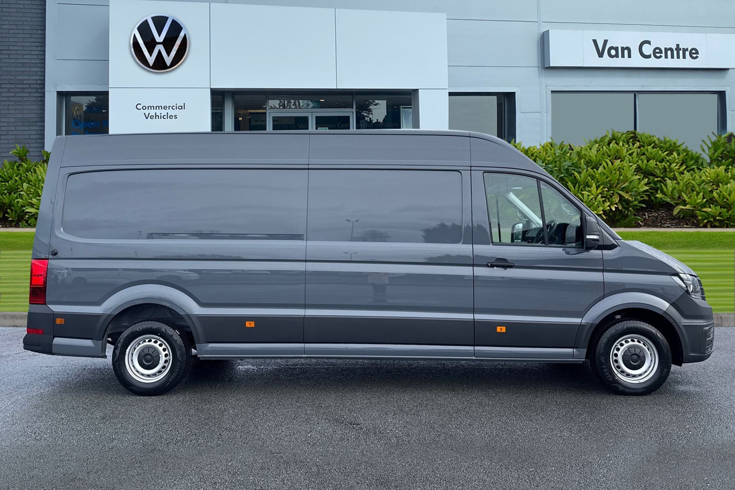 Used Volkswagen Crafter 2025 for sale - 77101151: Photo 3