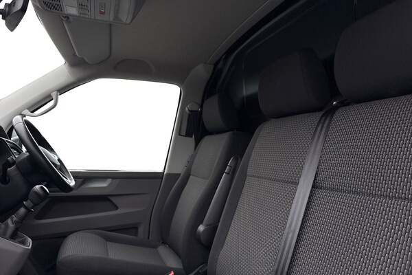 Used Volkswagen Transporter 2024 for sale - 76272469: Photo 15