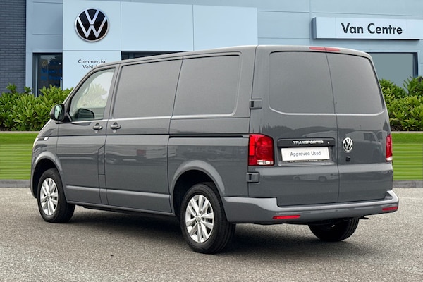 Used Volkswagen Transporter 2024 for sale - 76272469: Photo 2
