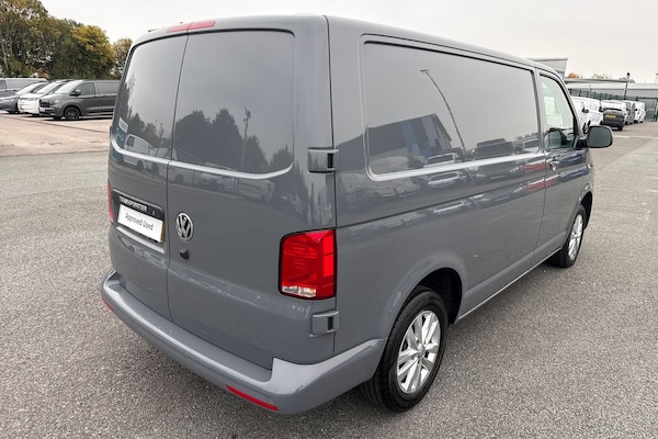 Used Volkswagen Transporter 2024 for sale - 76272469: Photo 30