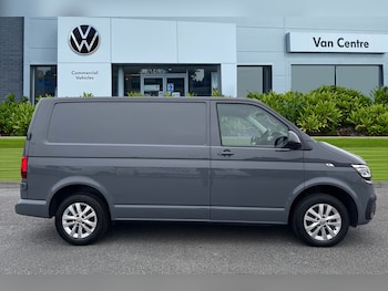 Used Volkswagen Transporter 2024 for sale - 76272469: Photo 3