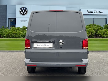 Used Volkswagen Transporter 2024 for sale - 76272469: Photo 4