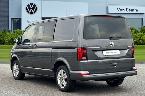 Used Volkswagen Transporter 2024 for sale - 76224692: Photo 2