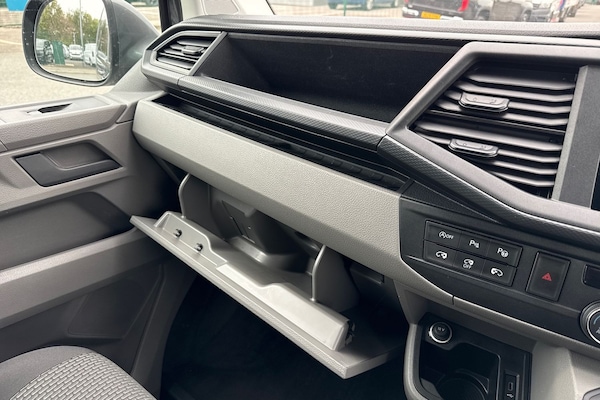 Used Volkswagen Transporter 2024 for sale - 76224692: Photo 44