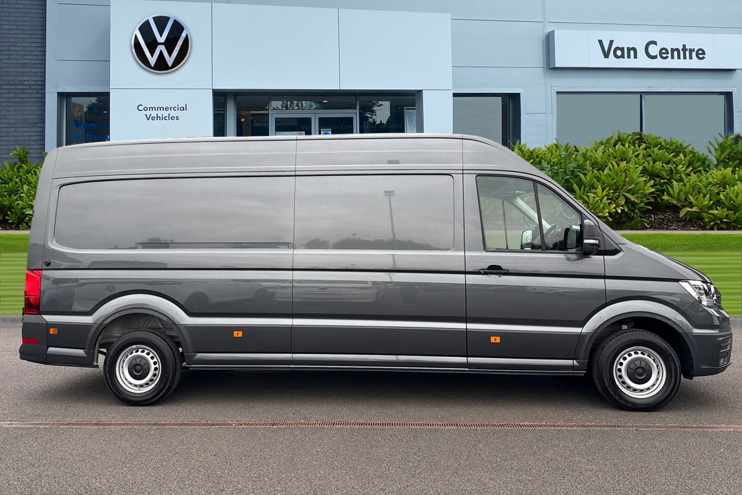 Used Volkswagen Crafter 2025 for sale - 76985277: Photo 3