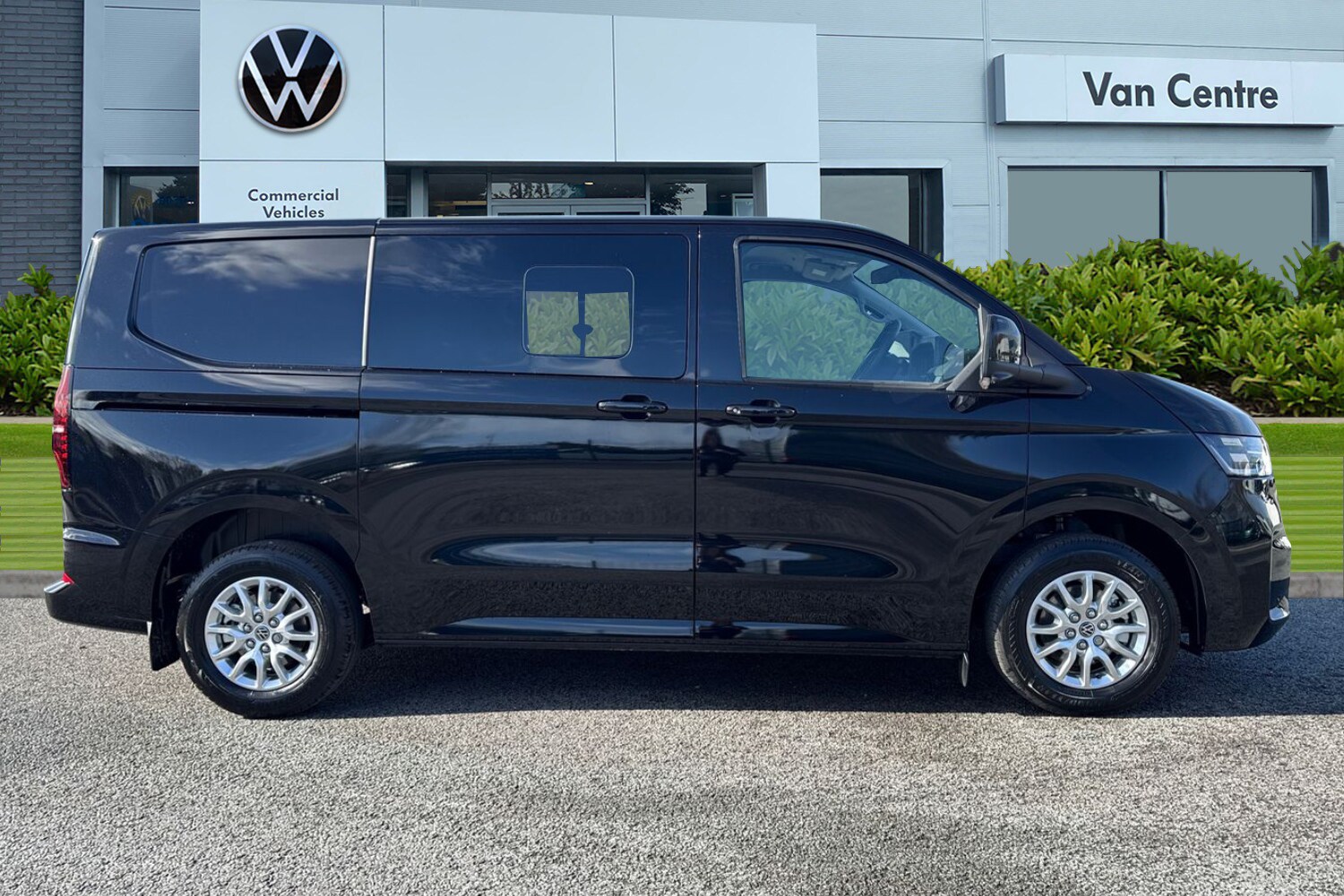 Used Volkswagen Transporter 2025 for sale - 78038153: Photo 3