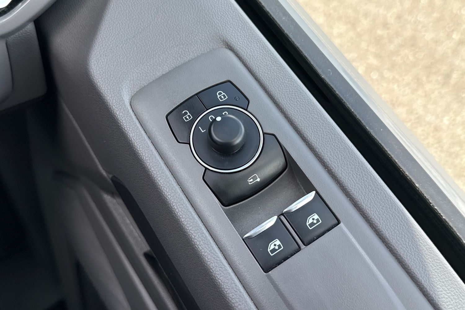 Used Volkswagen Transporter 2025 for sale - 77834780: Photo 39