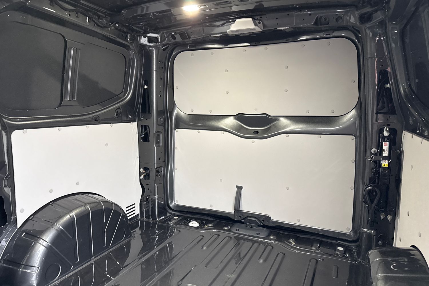 Used Volkswagen Transporter 2025 for sale - 77014029: Photo 18