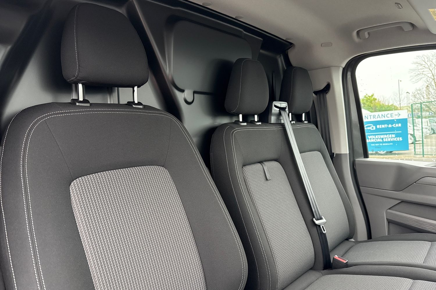 Used Volkswagen Transporter 2025 for sale - 77014029: Photo 23