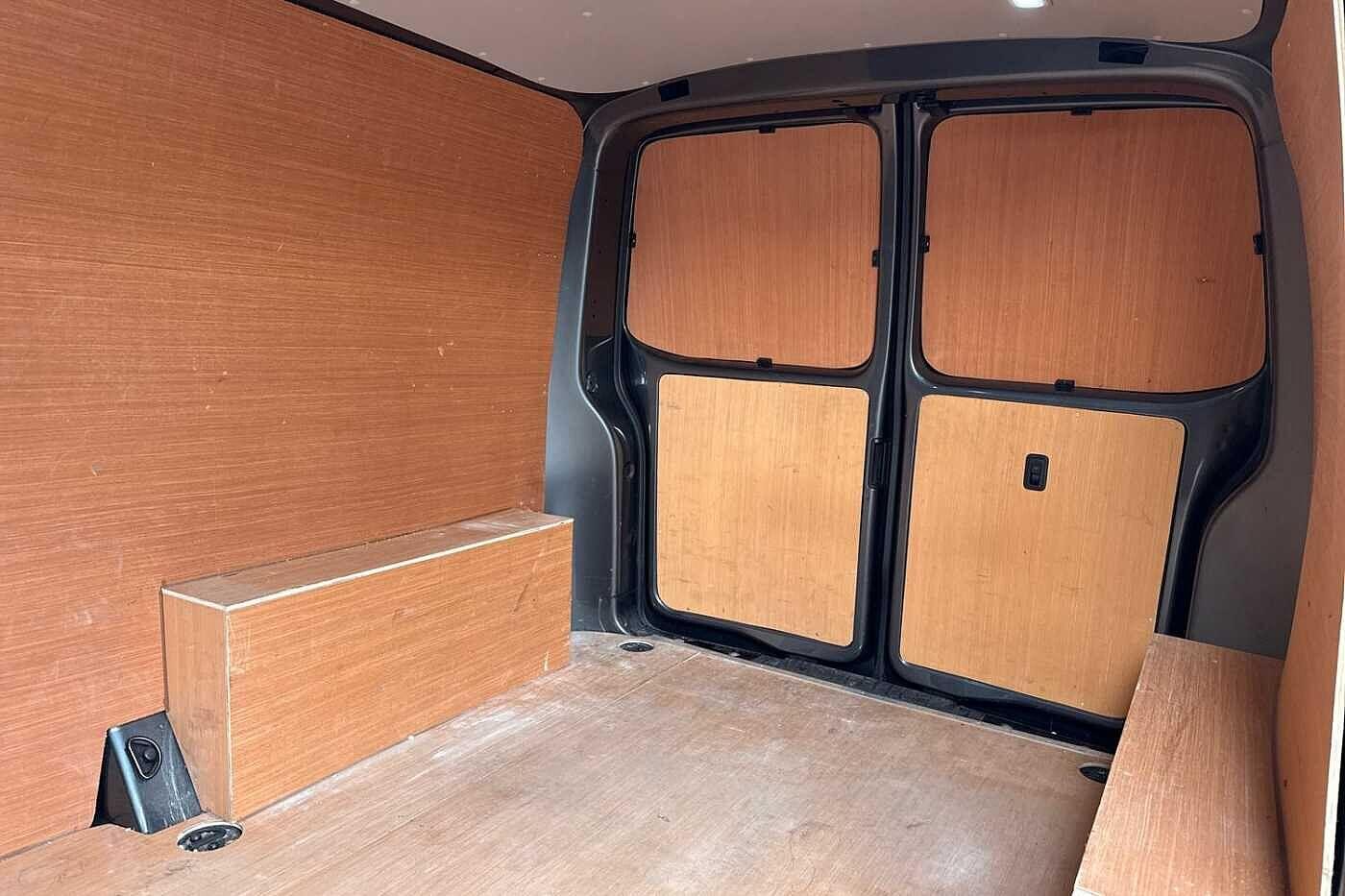 Used Volkswagen Transporter 2024 for sale - 76629975: Photo 13