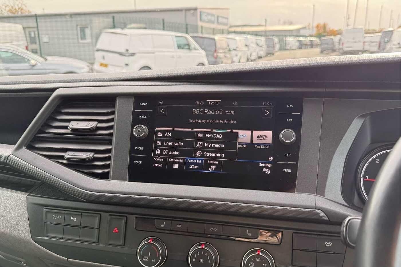 Used Volkswagen Transporter 2024 for sale - 76629975: Photo 43