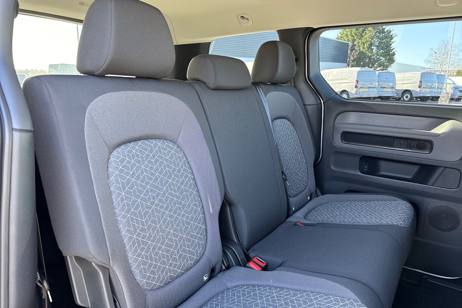 Used Volkswagen ID.Buzz 2023 for sale - 77742257: Photo 19