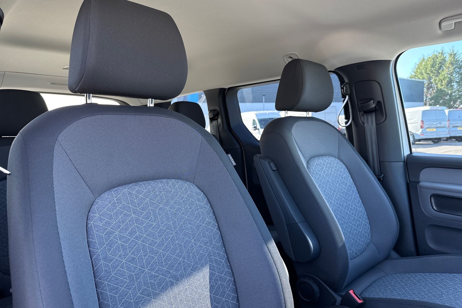 Used Volkswagen ID.Buzz 2023 for sale - 77742257: Photo 24