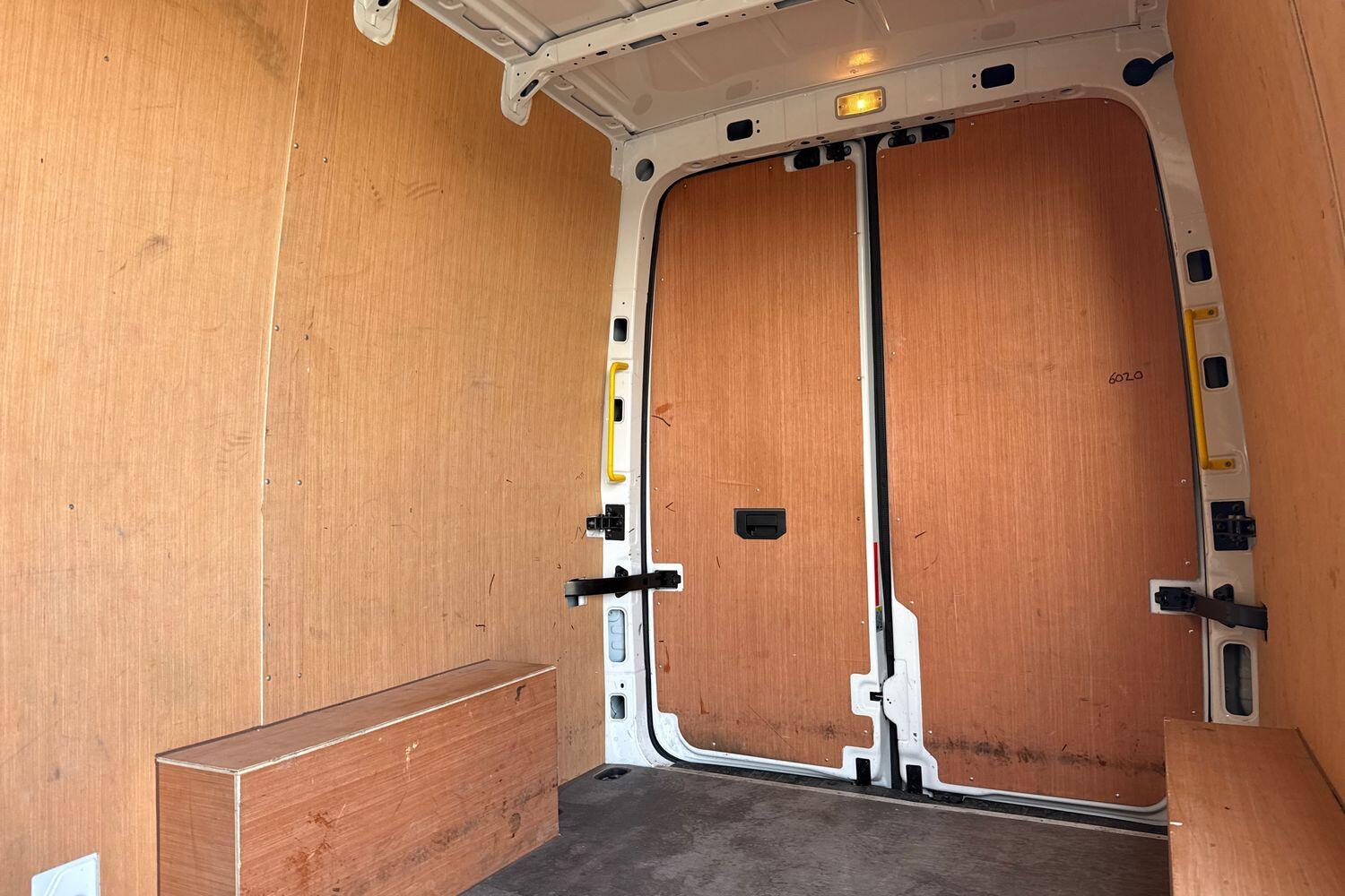 Used Volkswagen Crafter 2025 for sale - 77747694: Photo 13