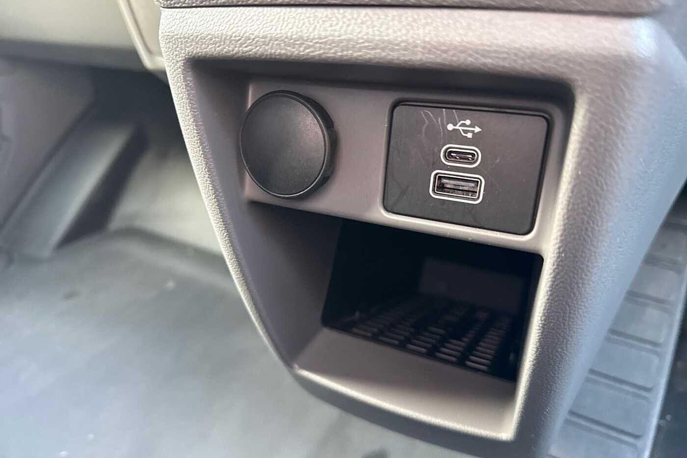 Used Volkswagen Transporter 2025 for sale - 77747806: Photo 38