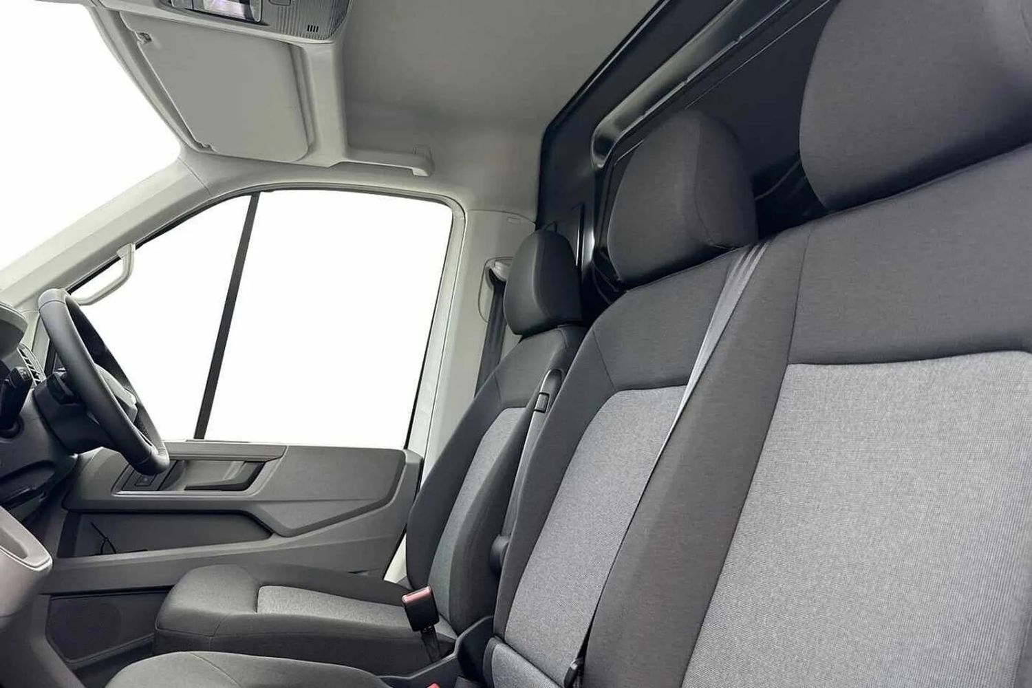 Used Volkswagen Crafter 2025 for sale - 76805296: Photo 15