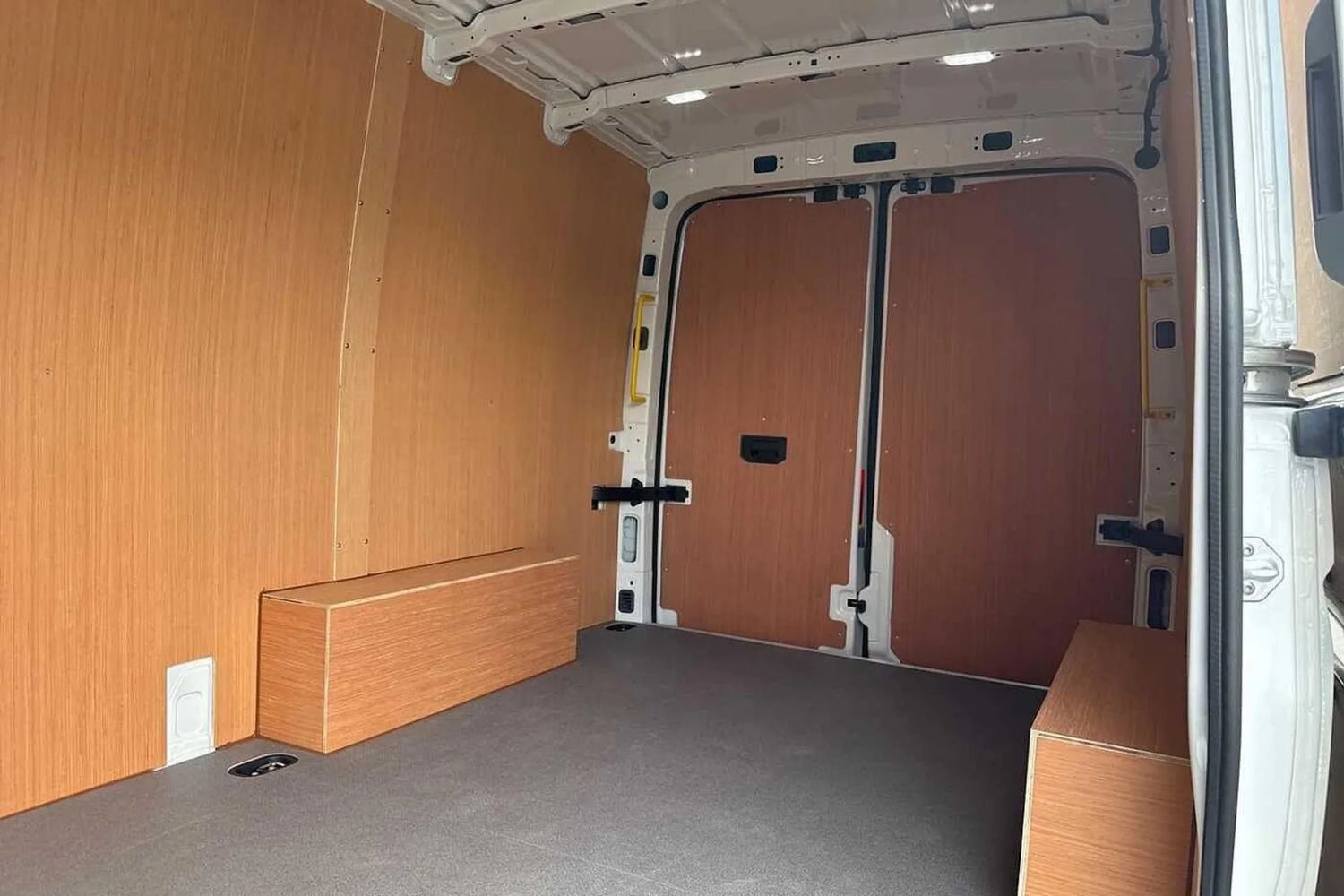 Used Volkswagen Crafter 2025 for sale - 76805296: Photo 18