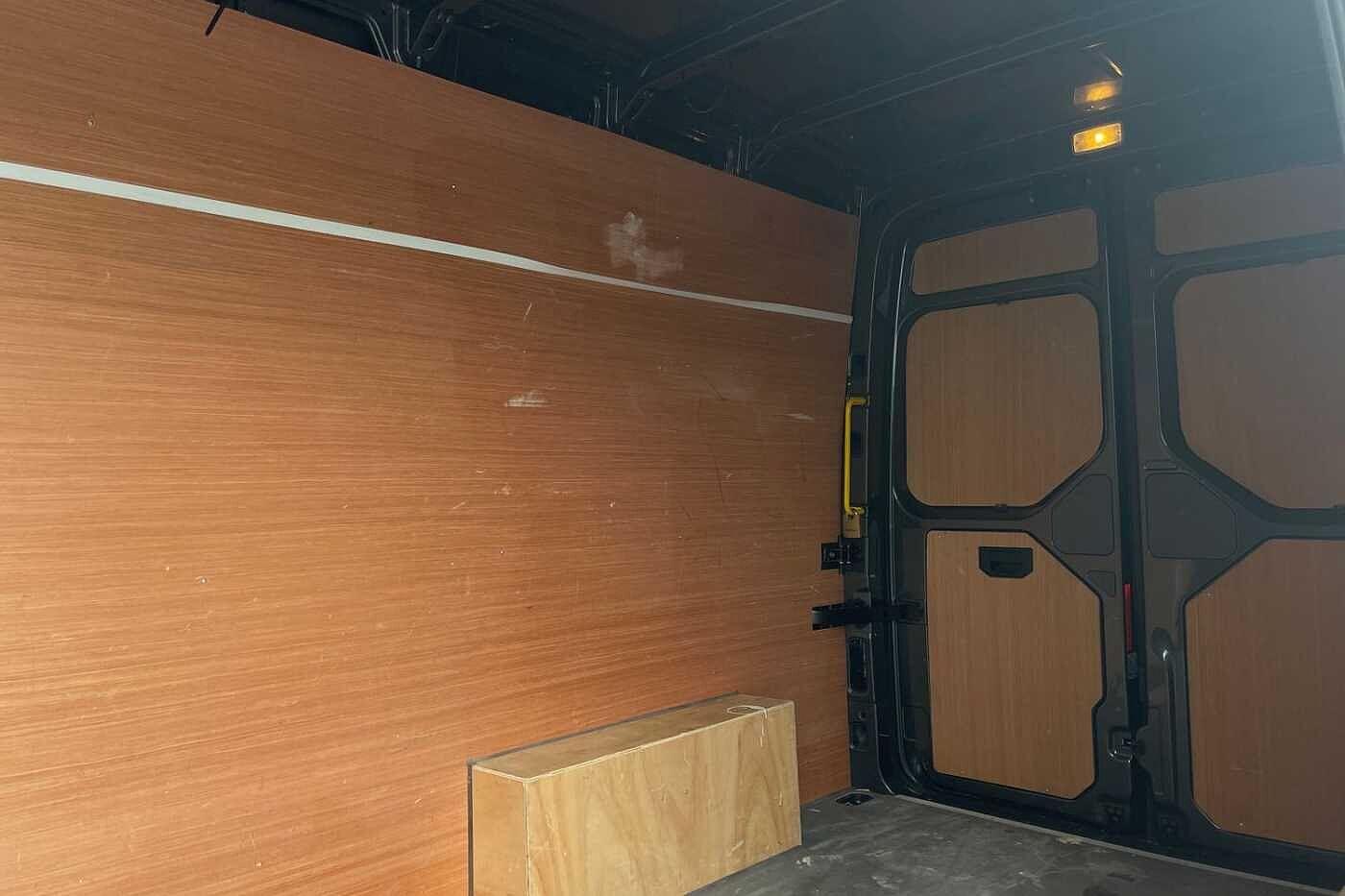 Used Volkswagen Crafter 2021 for sale - 77631405: Photo 31