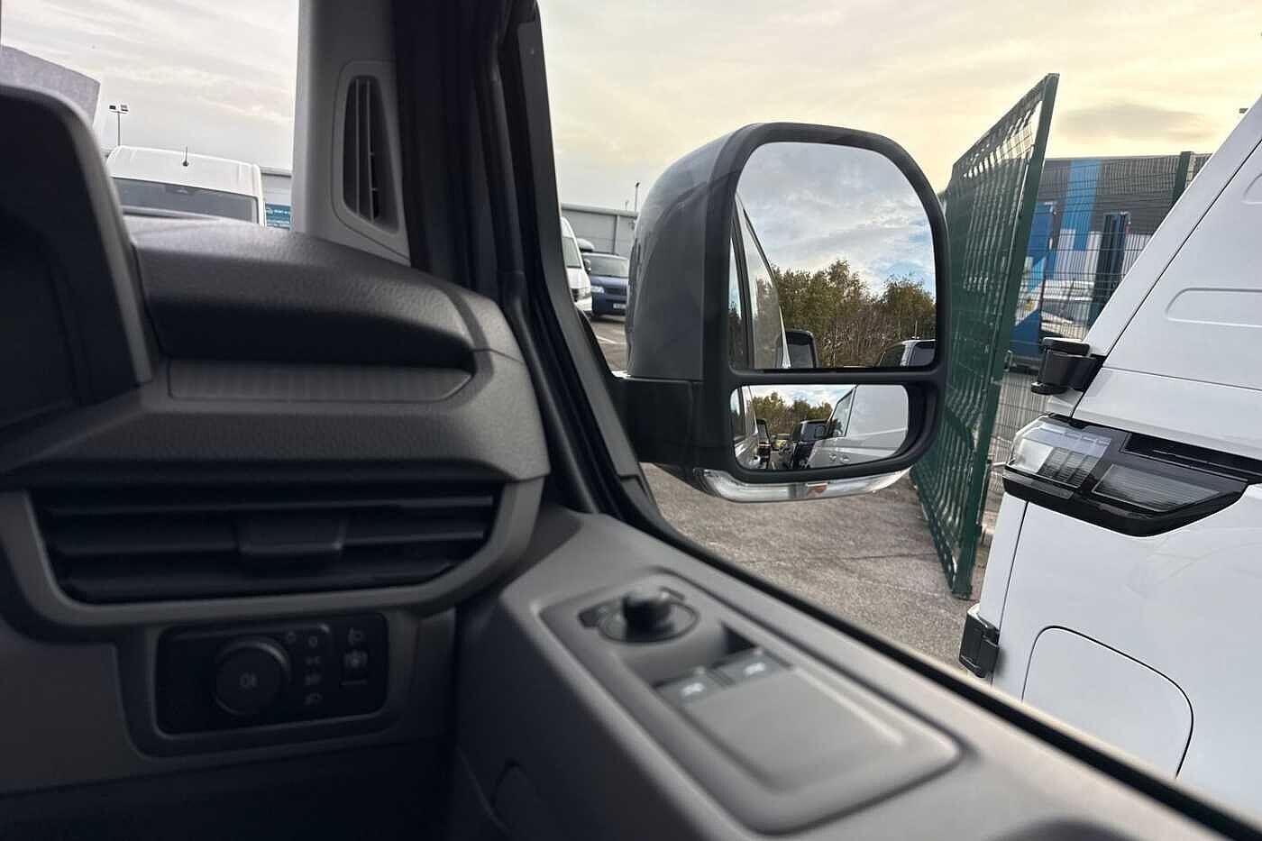 Used Volkswagen Transporter 2025 for sale - 77313057: Photo 17