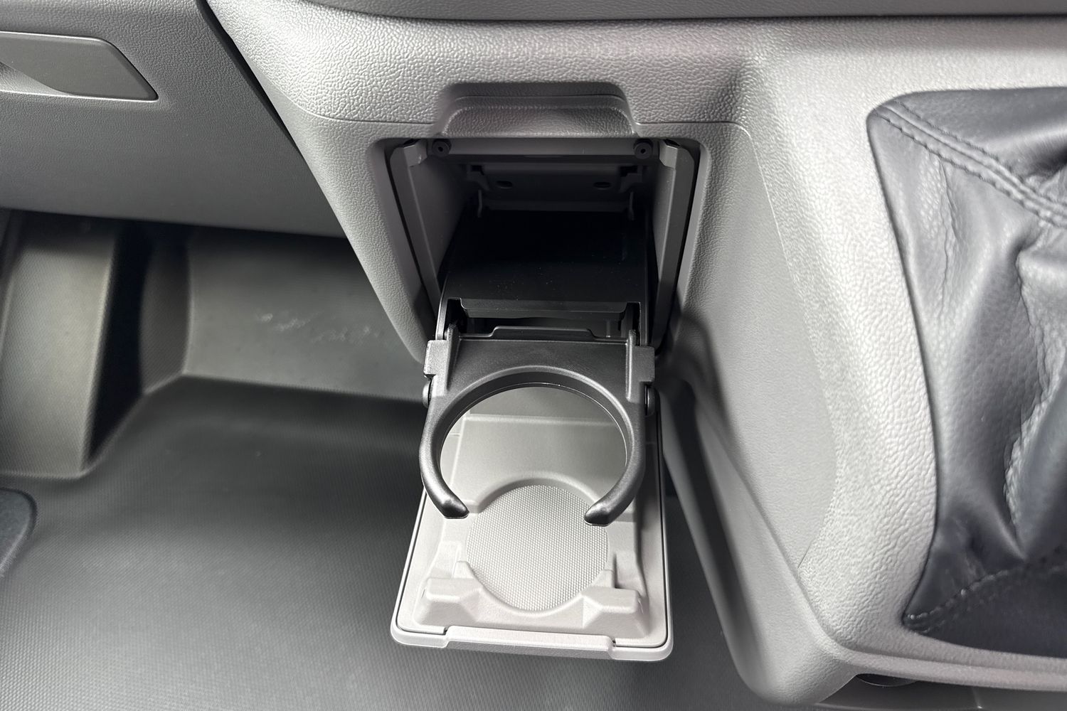 Used Volkswagen Transporter 2025 for sale - 77014019: Photo 37