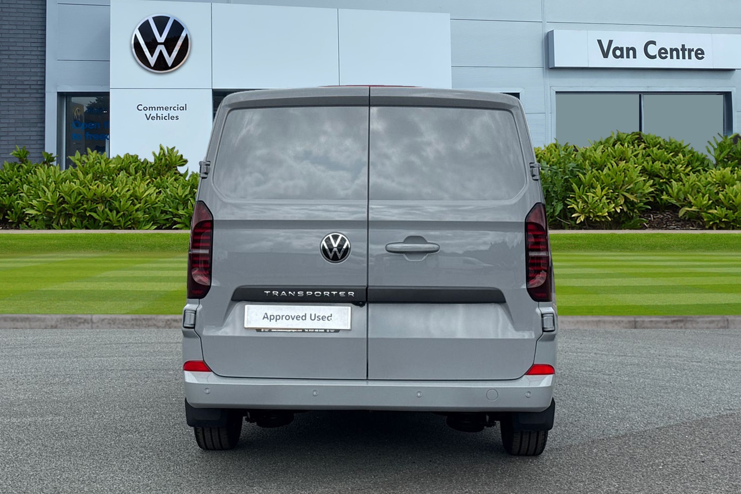 Used Volkswagen Transporter 2025 for sale - 77014019: Photo 4